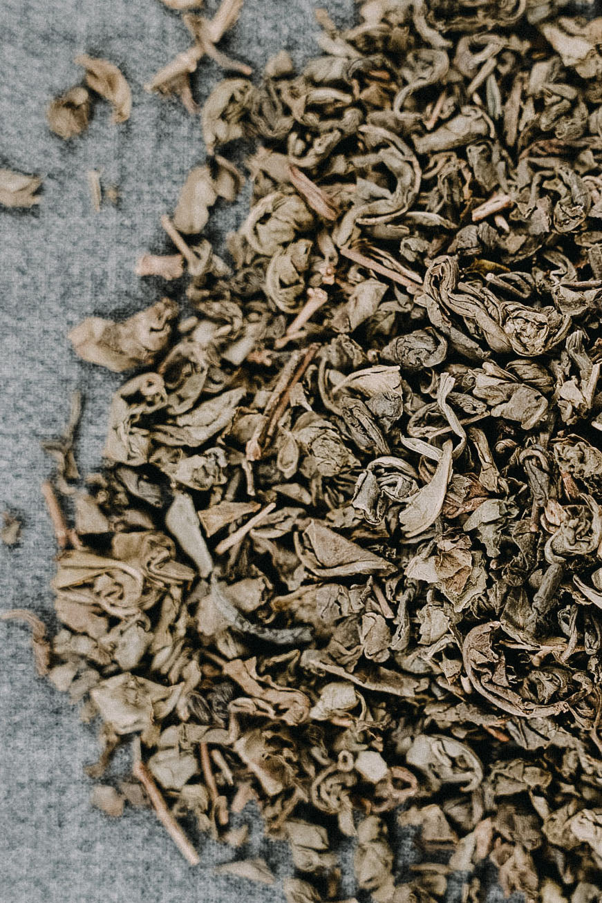 Ein Haufen Teeblätter von Oben