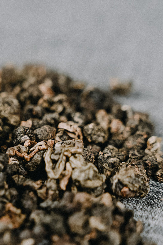 kleine Oolong-tee-bällchen